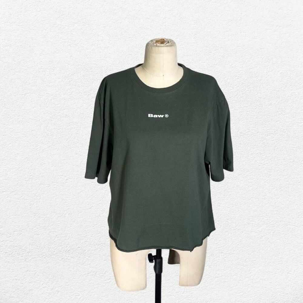 Baw. Cropped Cut Tee in Green & White